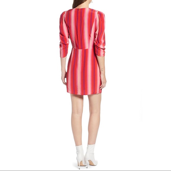 NWOT Something Navy Sleeve Detail Minidress - Picture 3 of 7